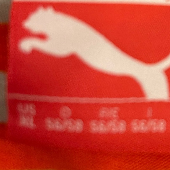 Men’s Puma V neck tee shirt - Picture 3 of 3